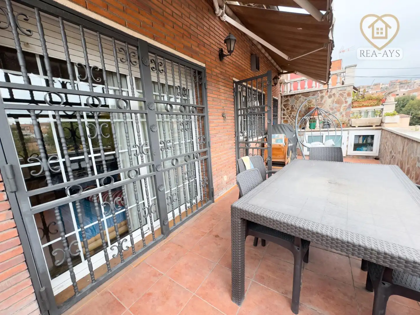 Terrace of Houses for sale in Sant Vicenç Dels Horts  with Air Conditioner, Private garden and Terrace