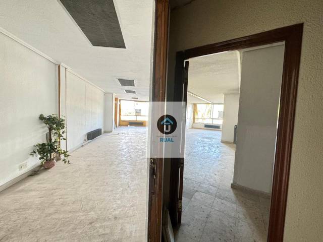 Oficina en Venta en Del Cañillo en Casco Antiguo