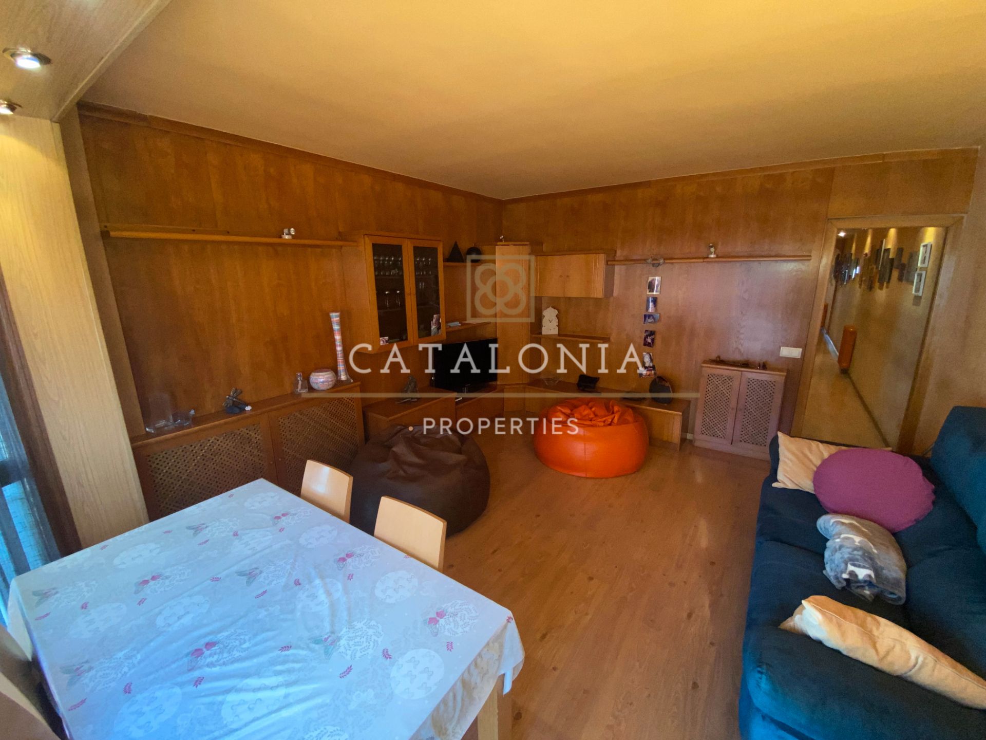 Flat for sale in Sabadell  with Parquet flooring, Furnished and Balcony