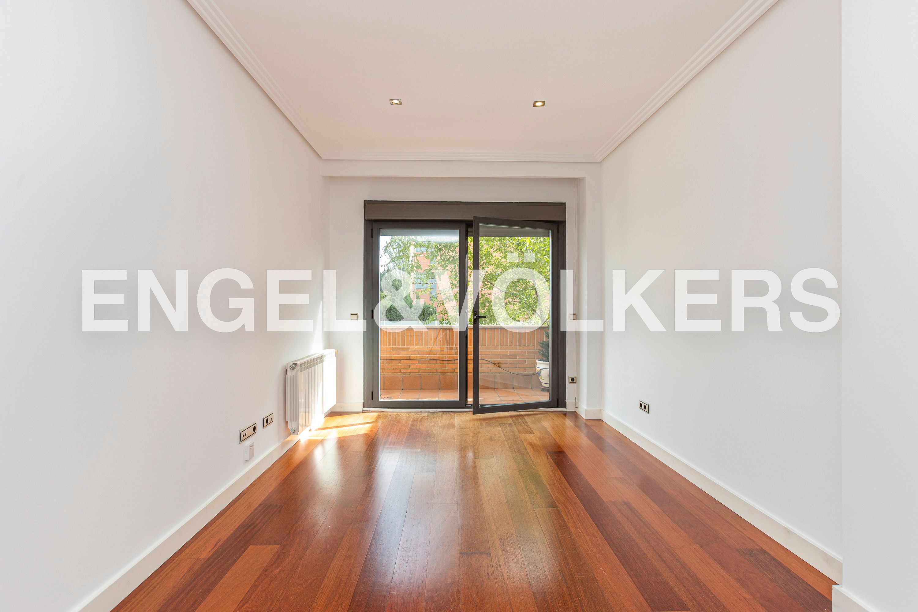 Sala d'estar de Apartament de lloguer en  Madrid Capital amb Aire condicionat, Calefacció i Terrassa