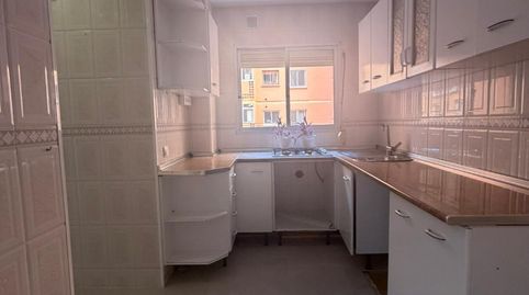 Foto 5 de Piso en venta en Avenida de Sorolla, 25, Ayuntamiento, Torremolinos