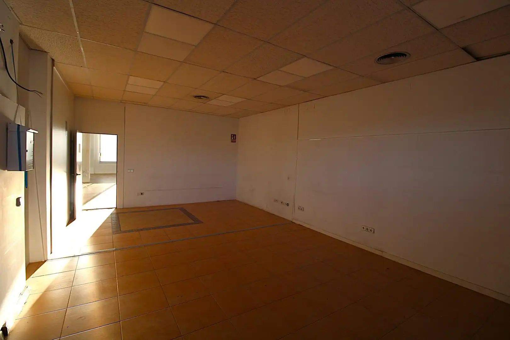 Bureau à vendre à Avenida Gran Via d'Asima, imagen 14
