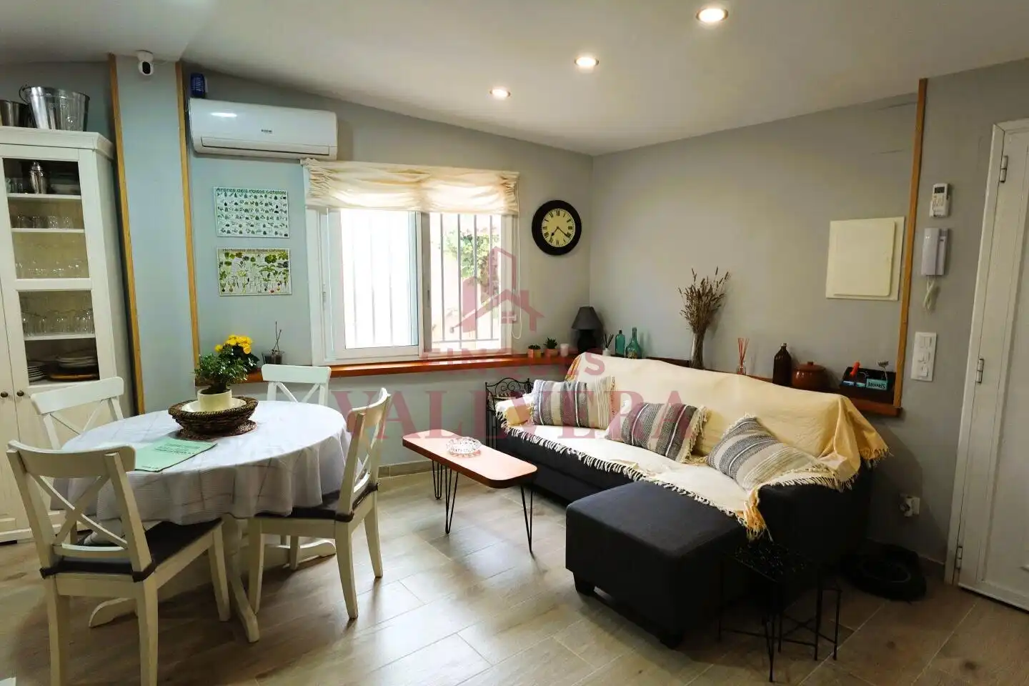 Sala d'estar de Casa o xalet en venda en Cabra del Camp