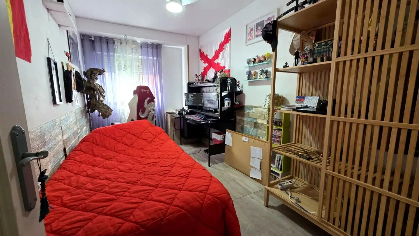 Habitación de Piso en venta en San Sebastián de los Reyes con Terraza y Balcón