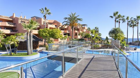 Apartamento de 2 dormitorios en Urbanización exclusiva frente a la playa  Mar Azul, Nueva Milla de Oro, Estepona, imatge 3