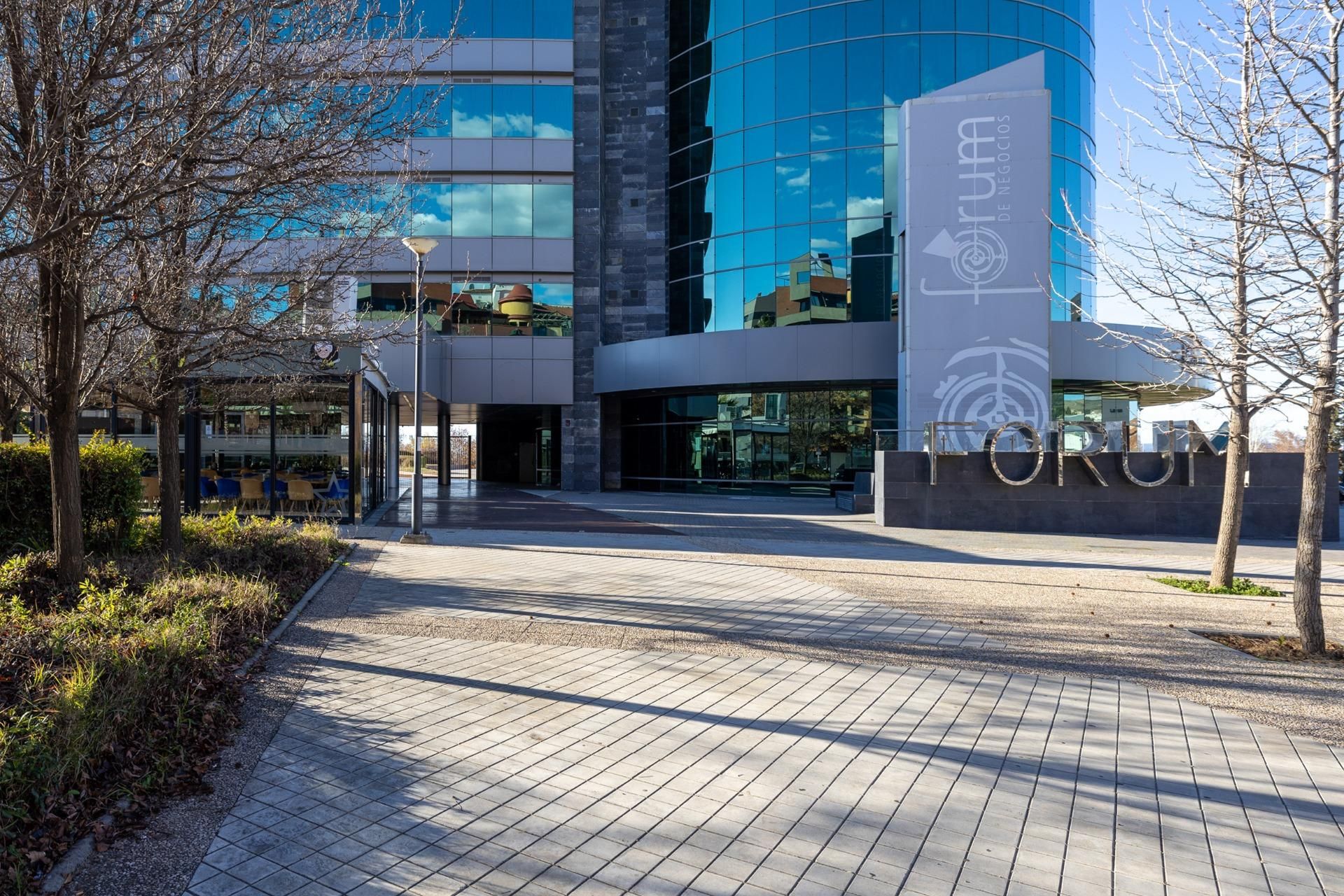 Exterior view of Office for sale in  Granada Capital