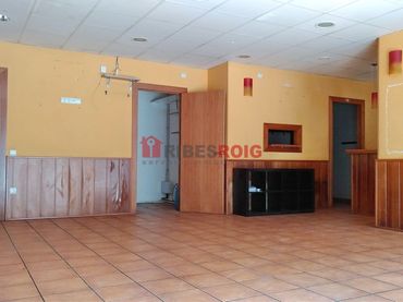 Local comercial en venda a Carles Buigas