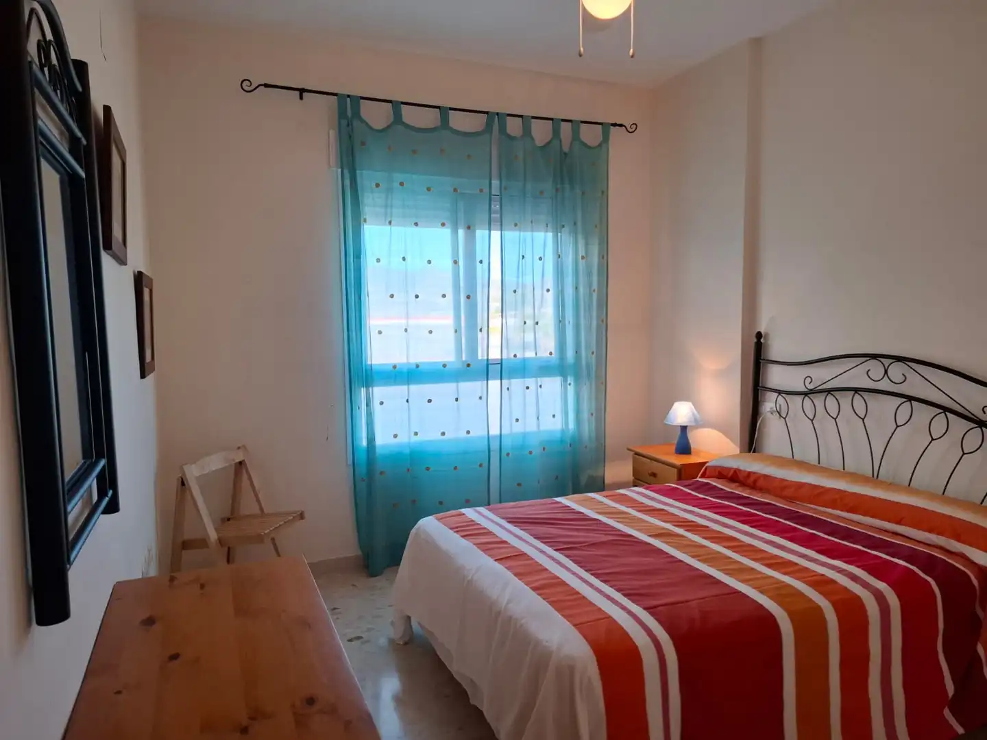 Dormitori de Pis en venda en Motril amb Terrassa i Moblat