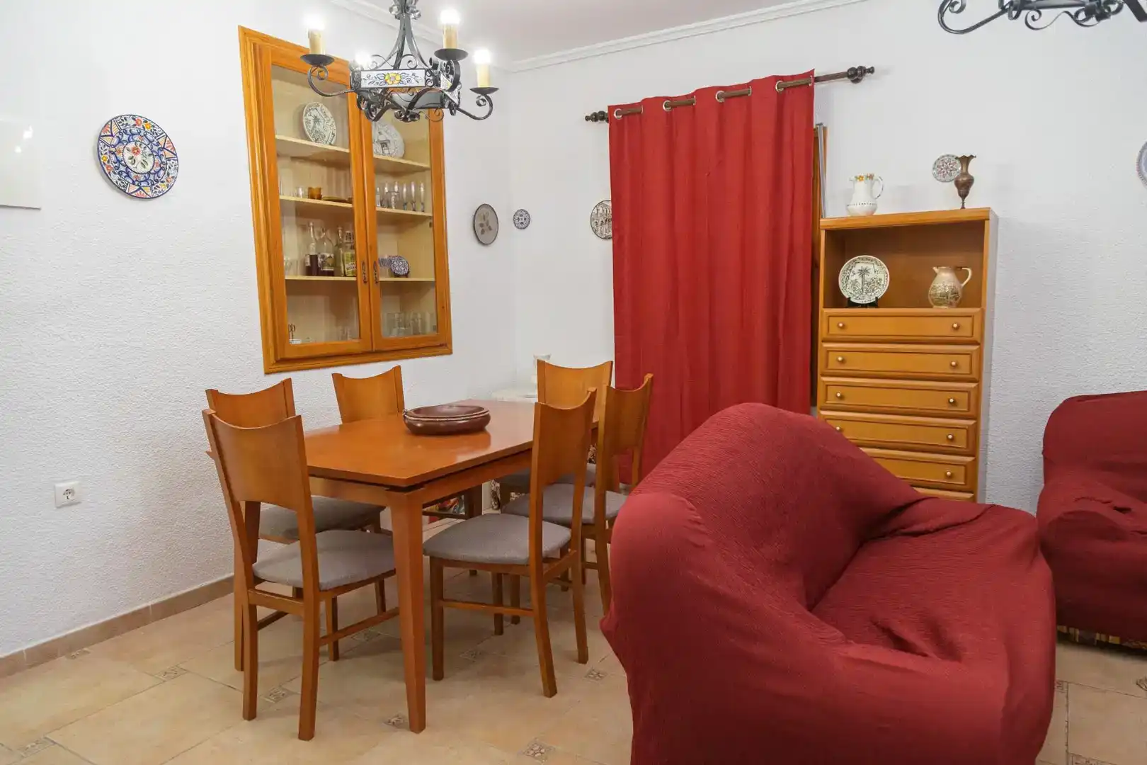 Menjador de Casa o xalet de lloguer en La Algoda - Matola - Llano de San José