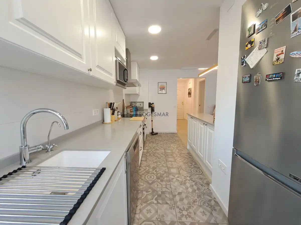 Cuina de Apartament en venda en Benicasim / Benicàssim amb Piscina comunitària