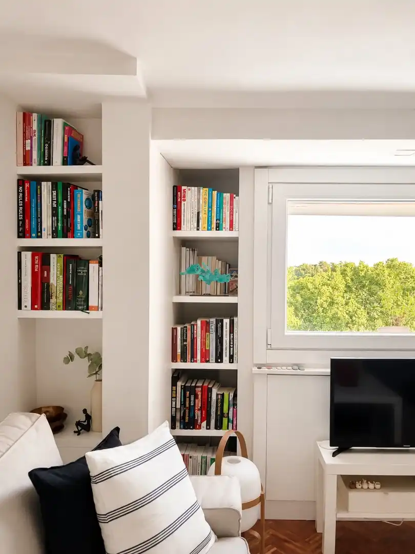 Schlafzimmer von Wohnungen zur Miete in Madrid mit Klimaanlage, Heizung und Möbliert