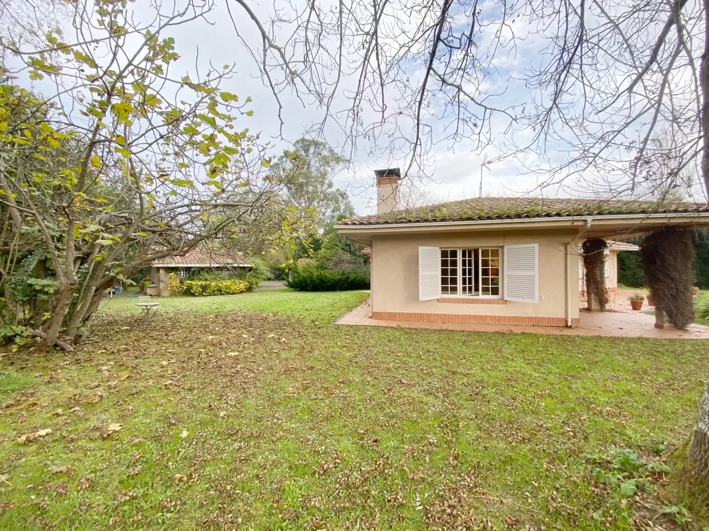 Außenansicht von Haus oder Chalet zur Miete in Gijón  mit Heizung, Privatgarten und Terrasse