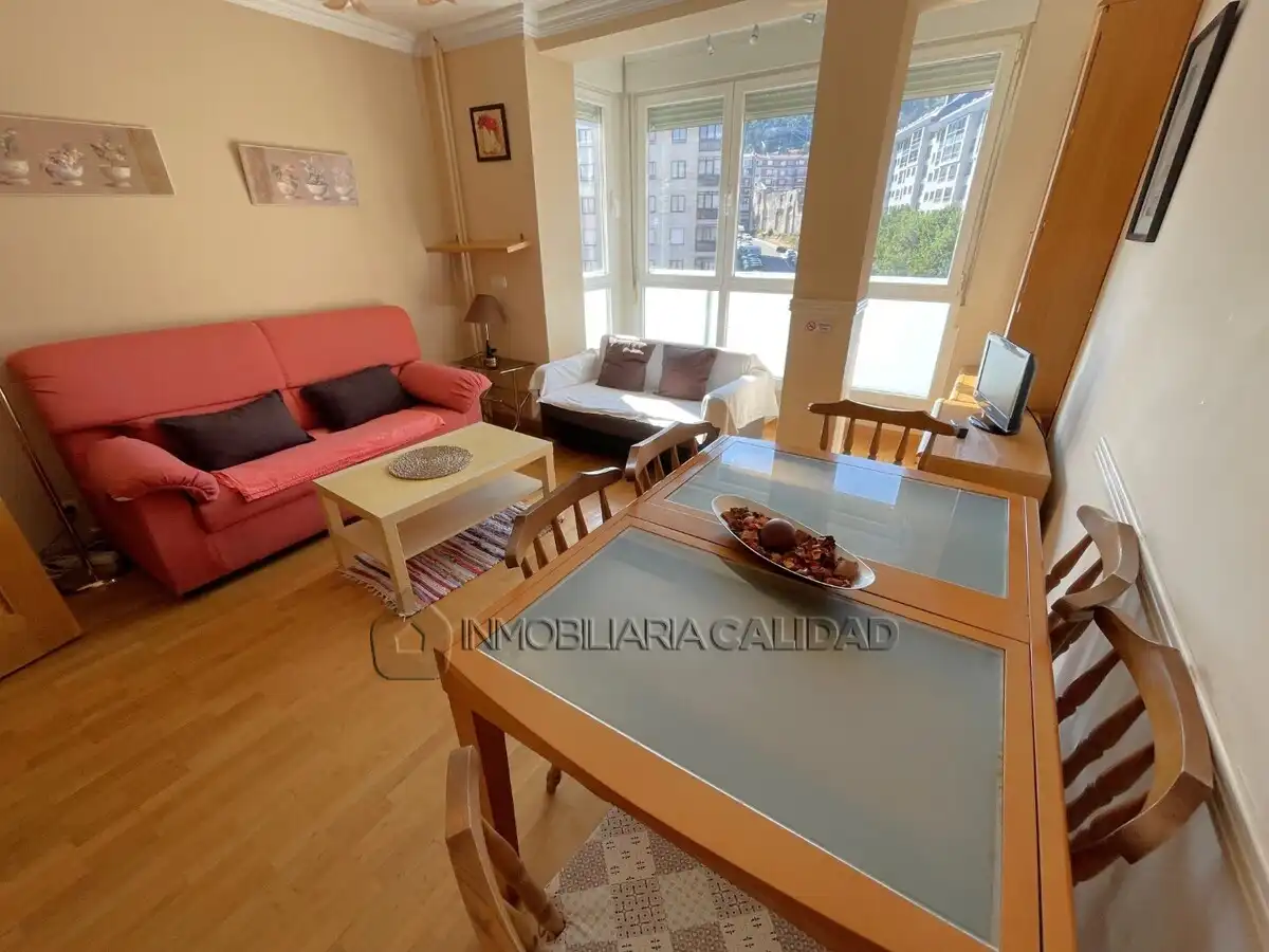 Exterior view of Flat for rent in Burgos  with Heating, Terrace and Furnished