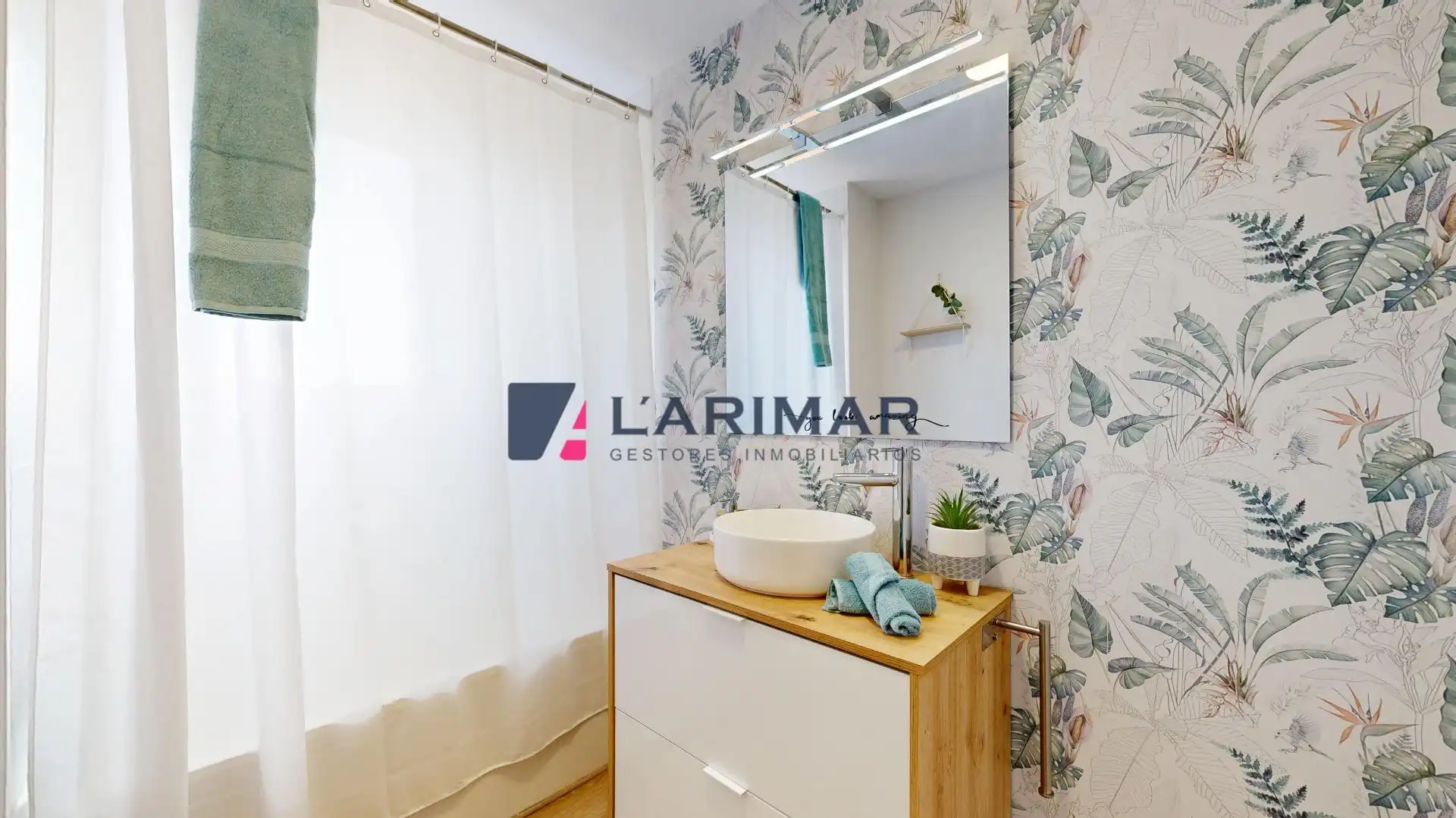 Baño de Piso en venta en Alicante / Alacant con Calefacción, Terraza y Trastero