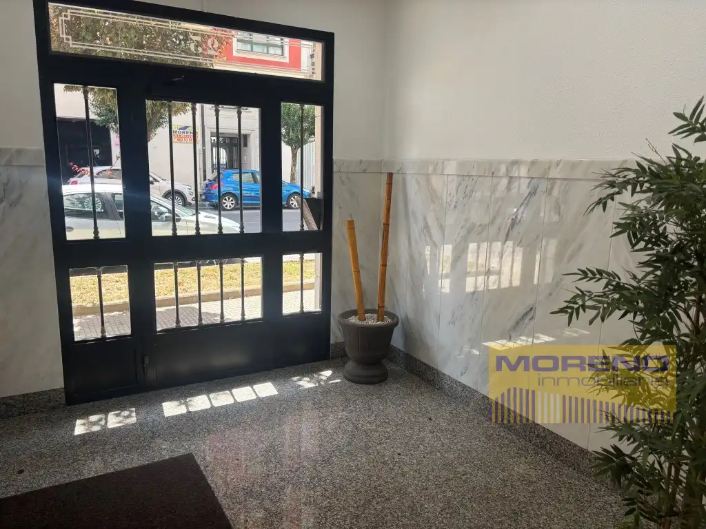 Piso en venta en Sarria