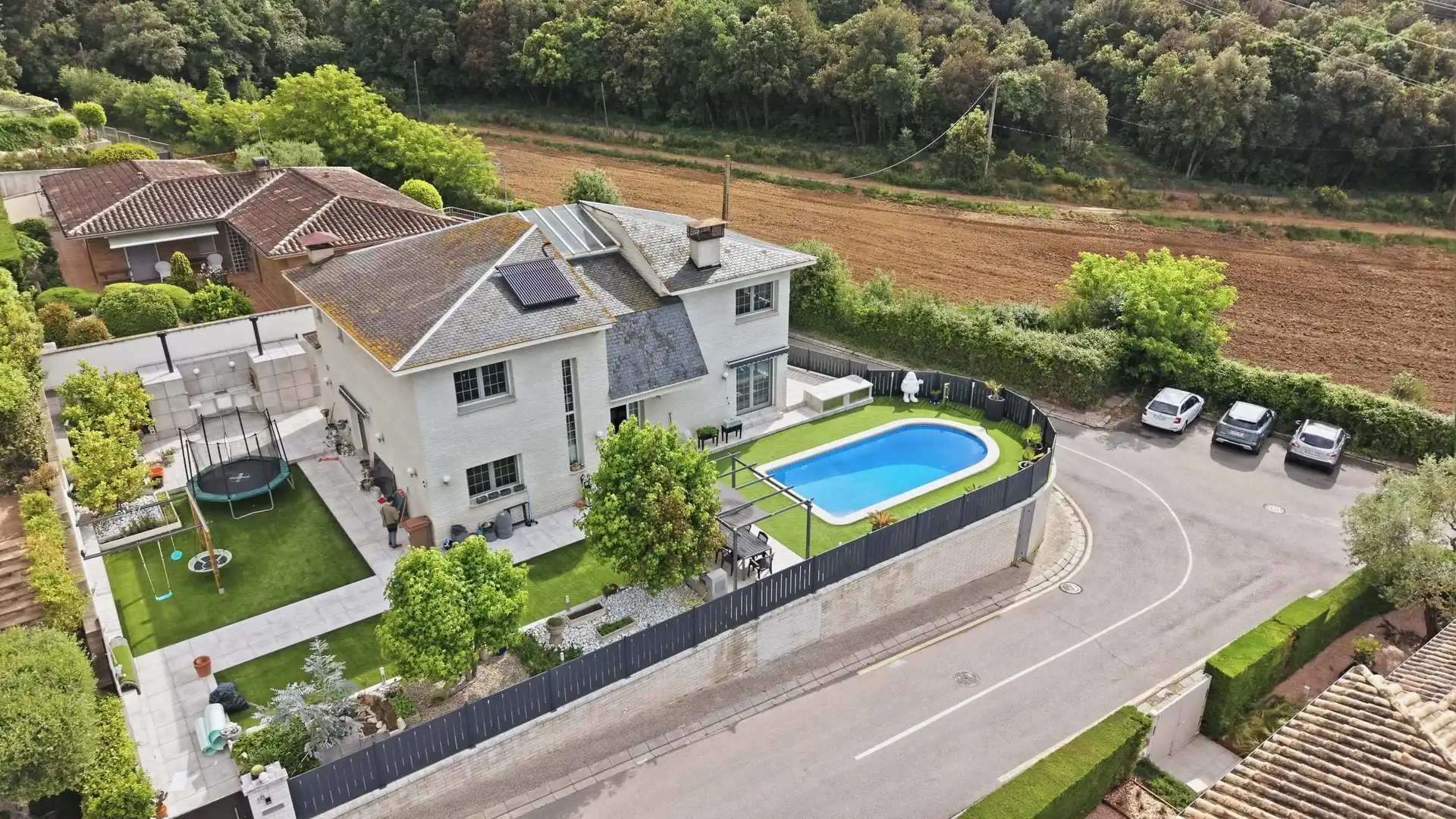 Außenansicht von Haus oder Chalet zum Verkauf in Girona mit Terrasse und Schwimmbad