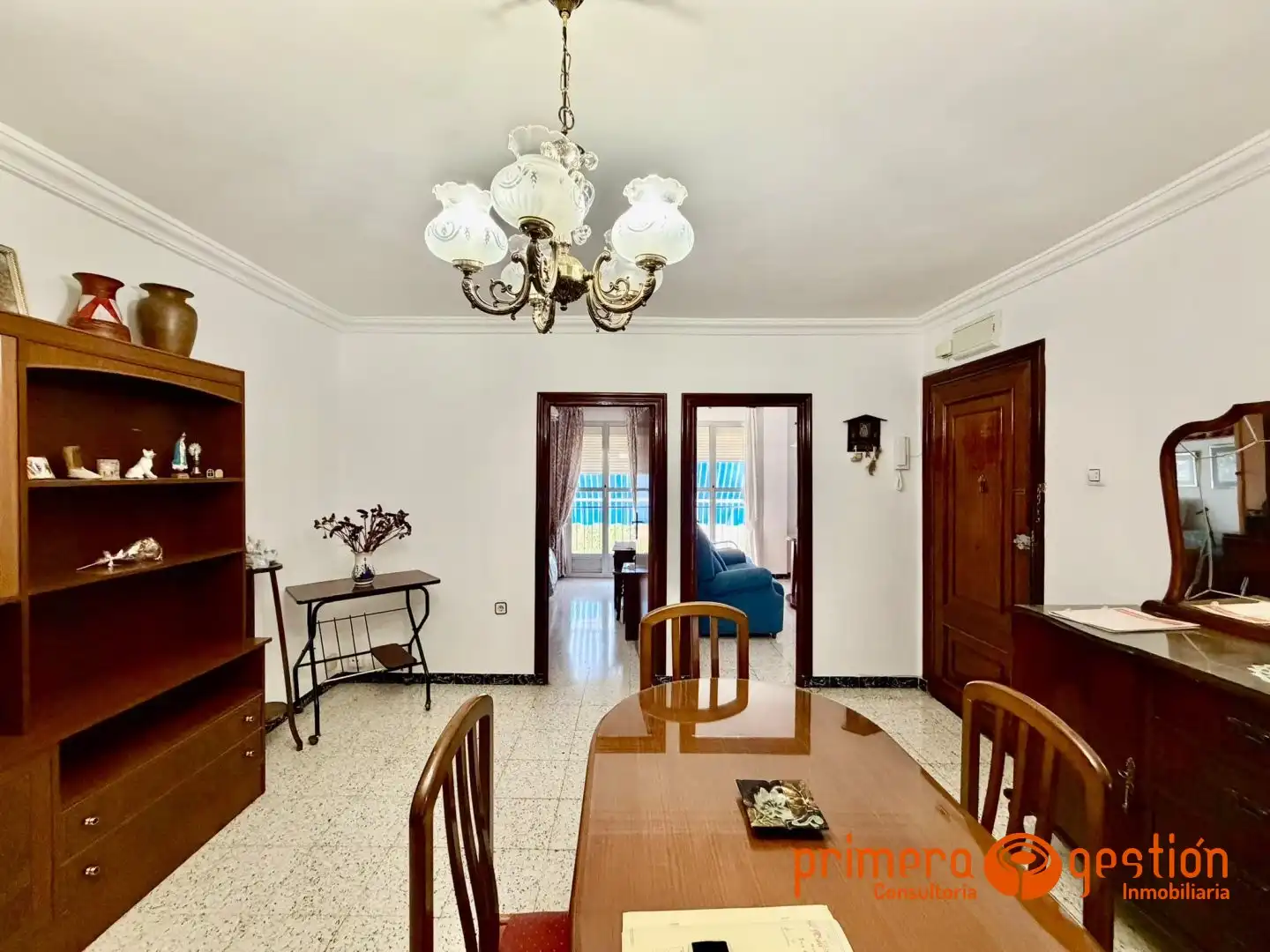 Comedor de Piso en venta en Lora del Río con Aire acondicionado y Balcón