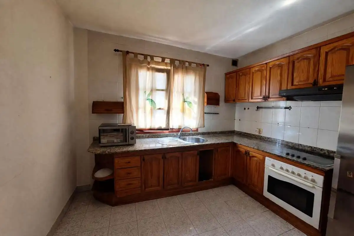 Cocina de Casa o chalet en venta en San Bartolomé con Jardín privado y Terraza