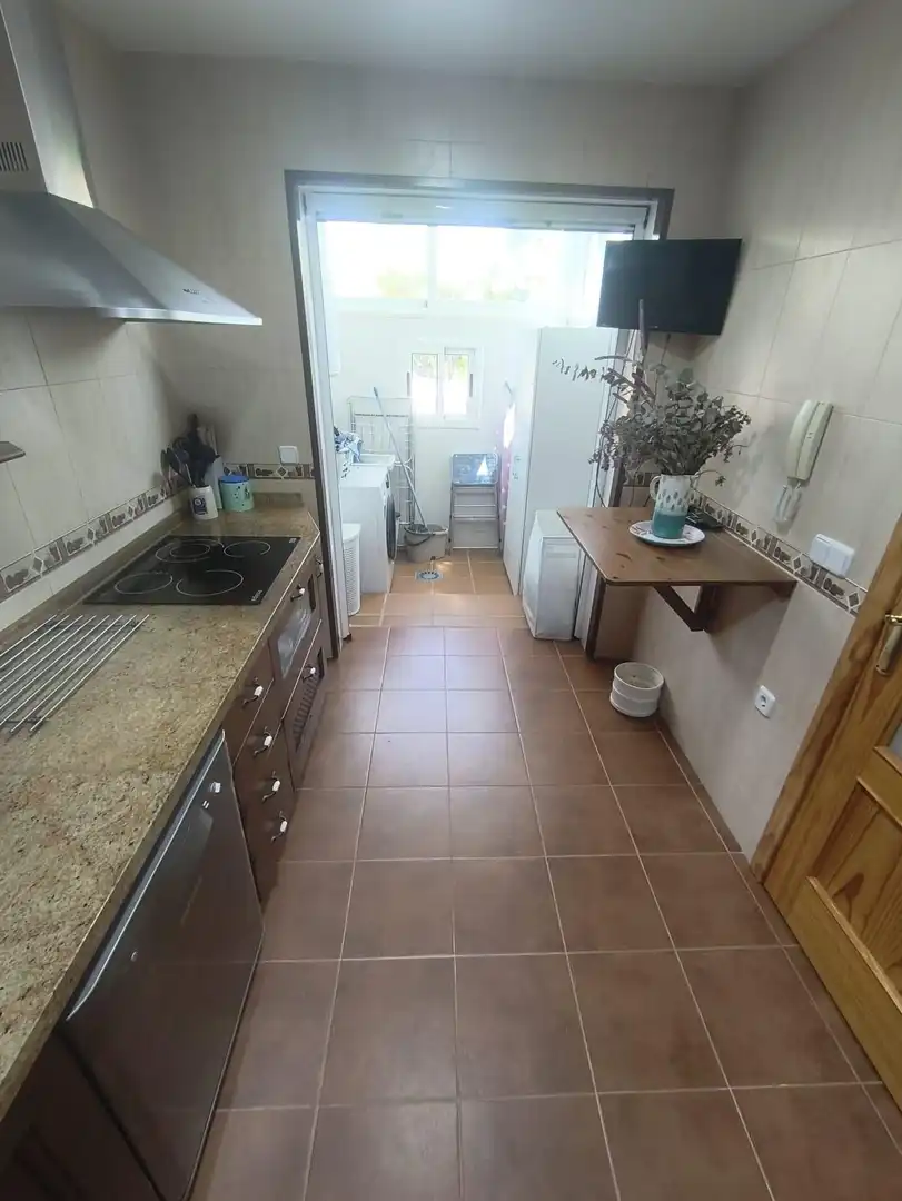 Cocina de Casa o chalet en venta en Córdoba con Aire acondicionado, Calefacción y Jardín privado