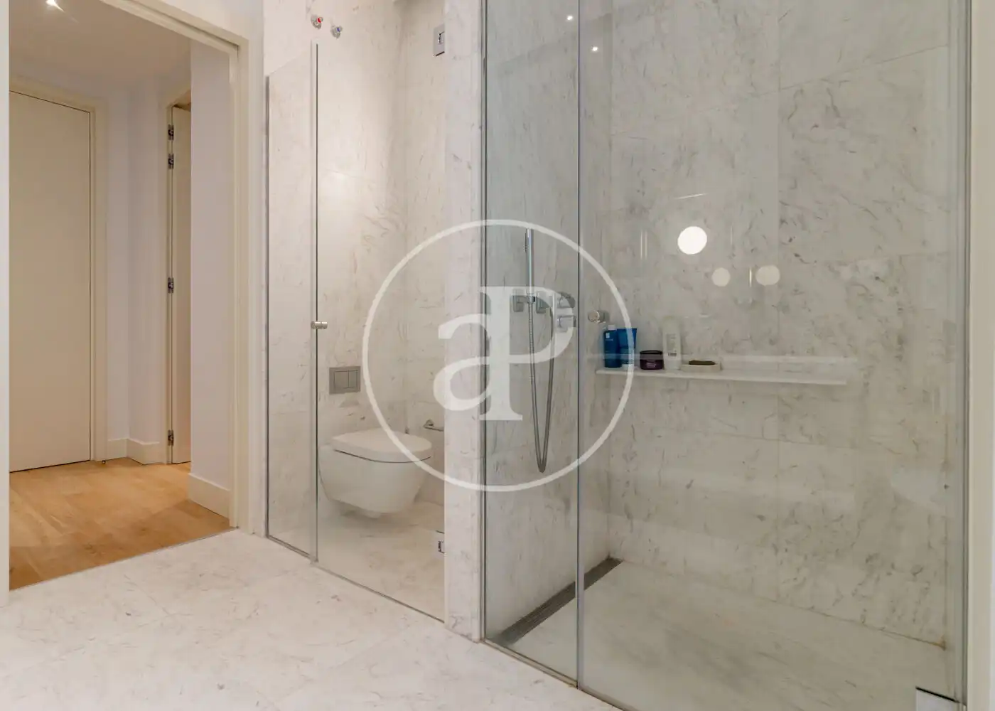 Baño de Piso de alquiler en Centro