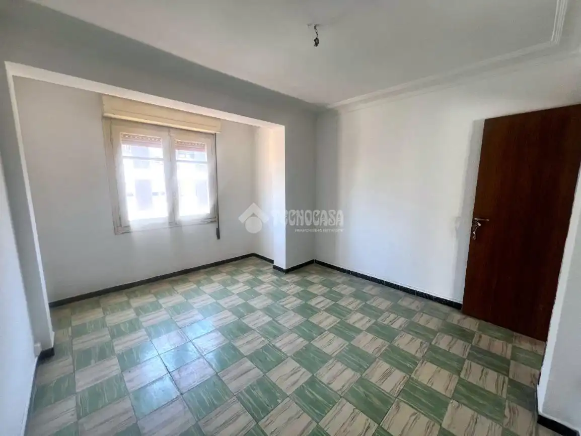 Bedroom of Flat for sale in Zaragoza  with Balcony