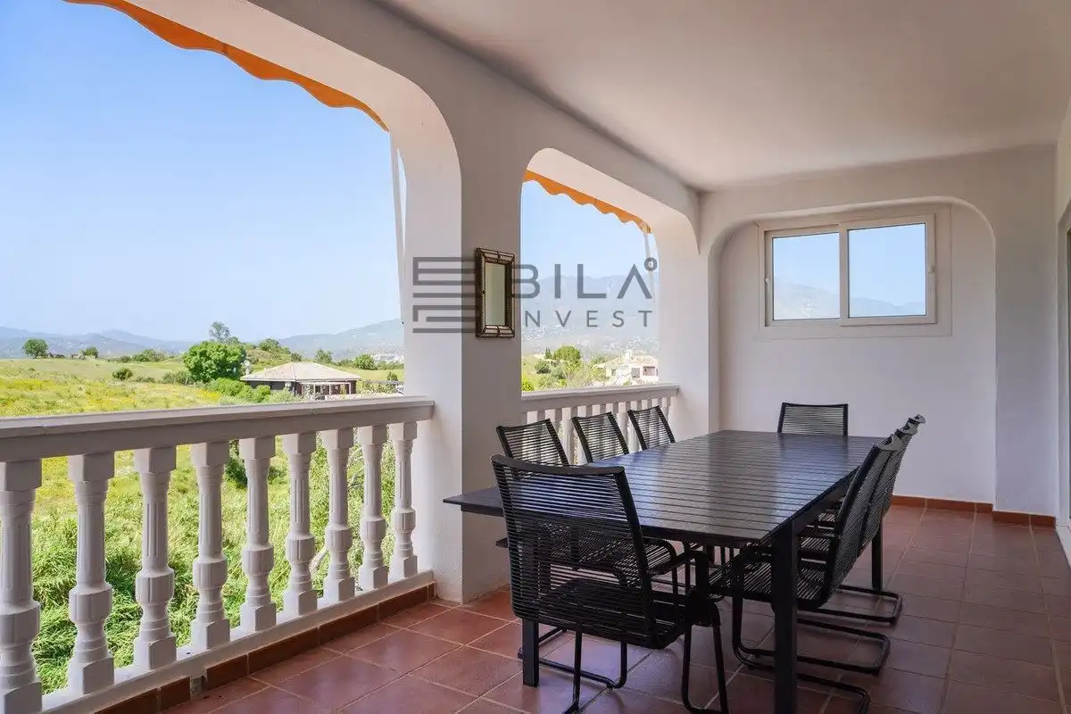 Chalet con piscina en venta en Cerros del Aguila, imagen 16