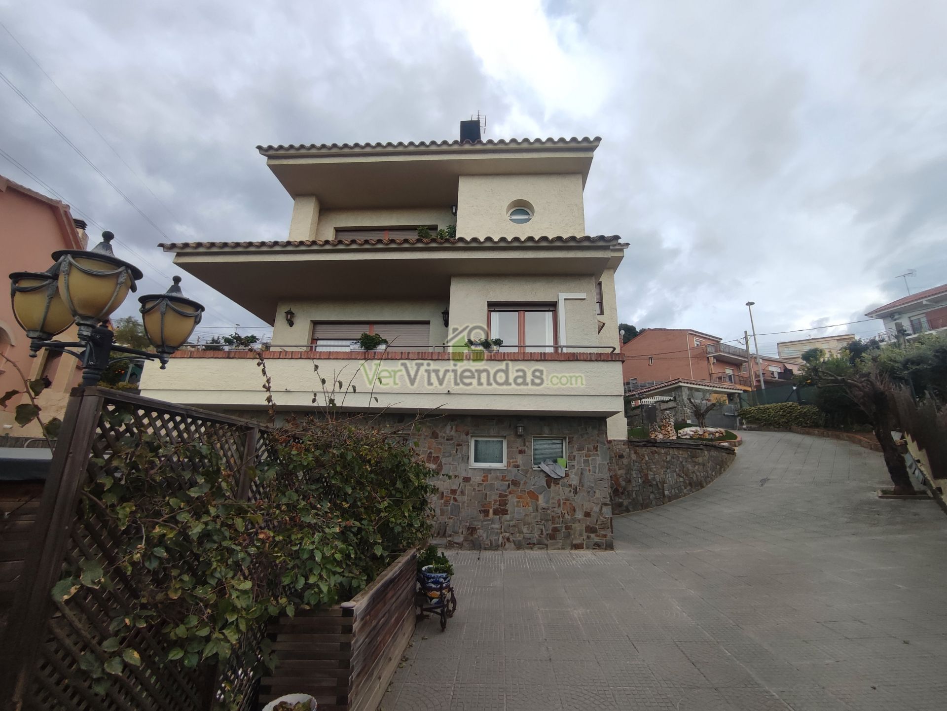 Vista exterior de Casa o chalet en venta en Abrera con Aire acondicionado, Calefacción y Jardín privado