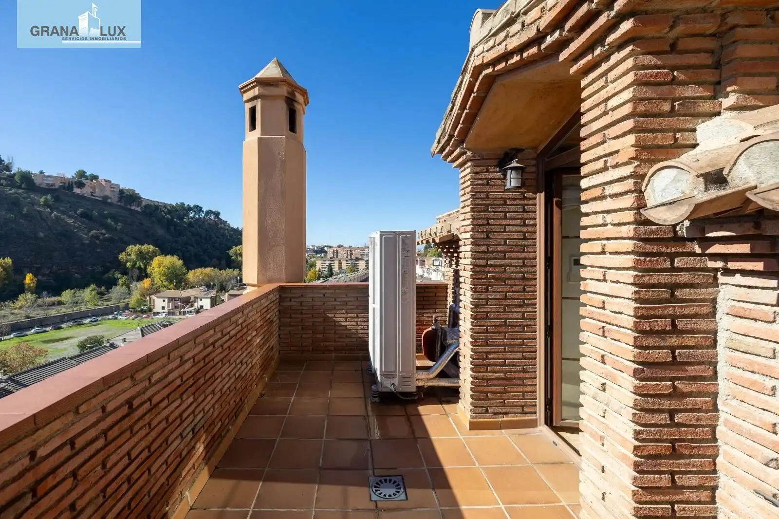 Adossat amb terrassa en venda a del Pino, imagen 31