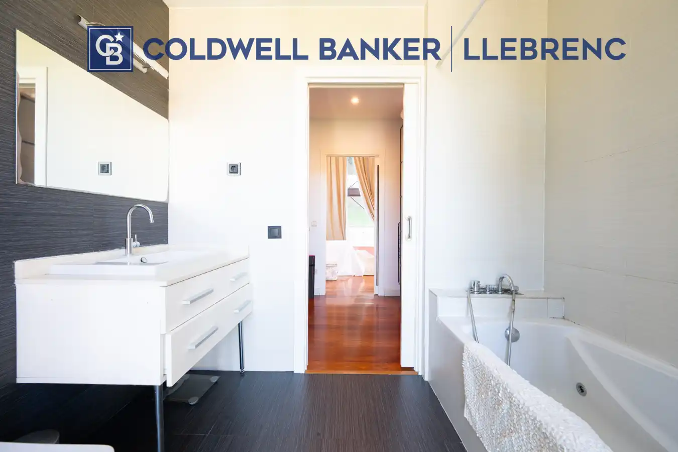 Baño de Casa o chalet en venta en Barcelona con Calefacción, Jardín privado y Parquet
