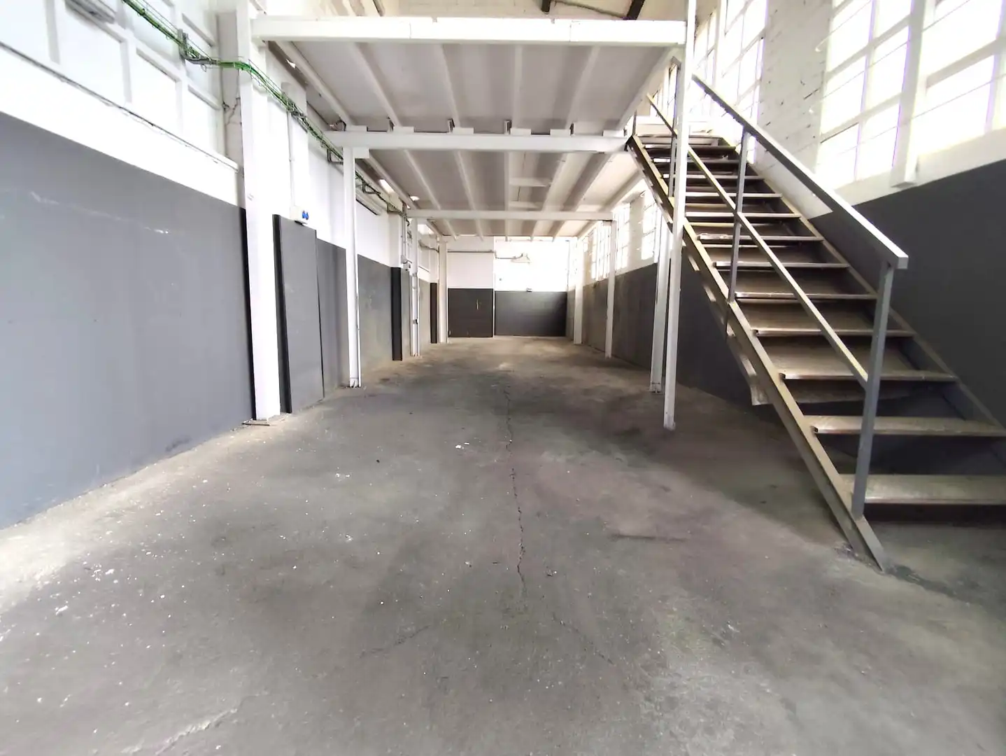 Nave industrial en alquiler en Llevant, imagen 2