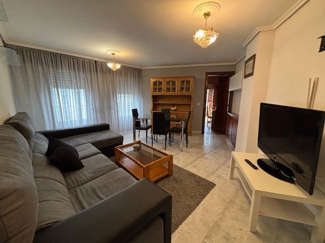 Sala de estar de Piso de alquiler en Ferrol con Calefacción, Terraza y Amueblado