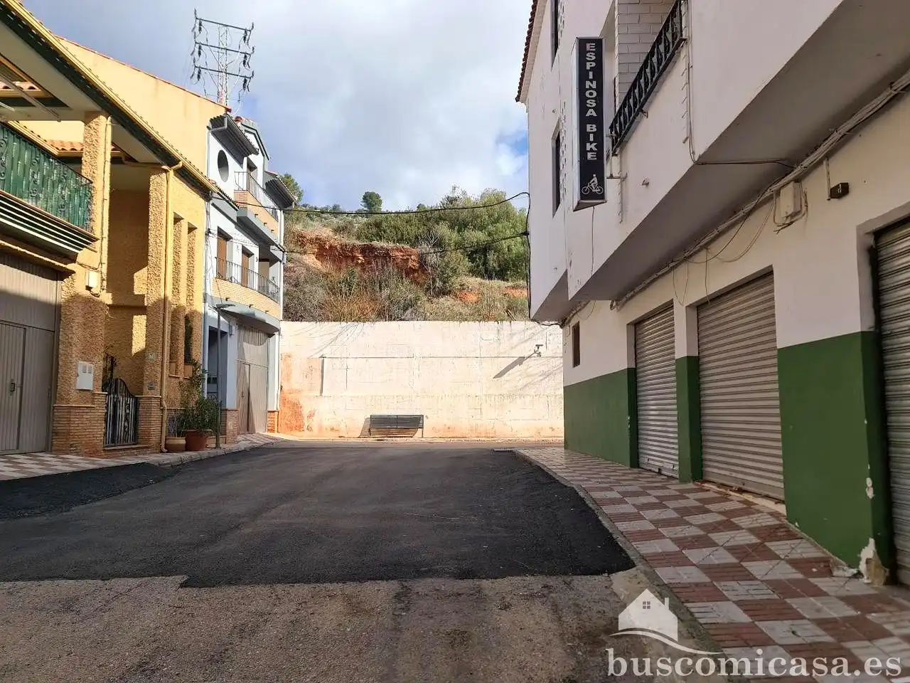 Vista exterior de Pis en venda en La Puerta de Segura amb Balcó