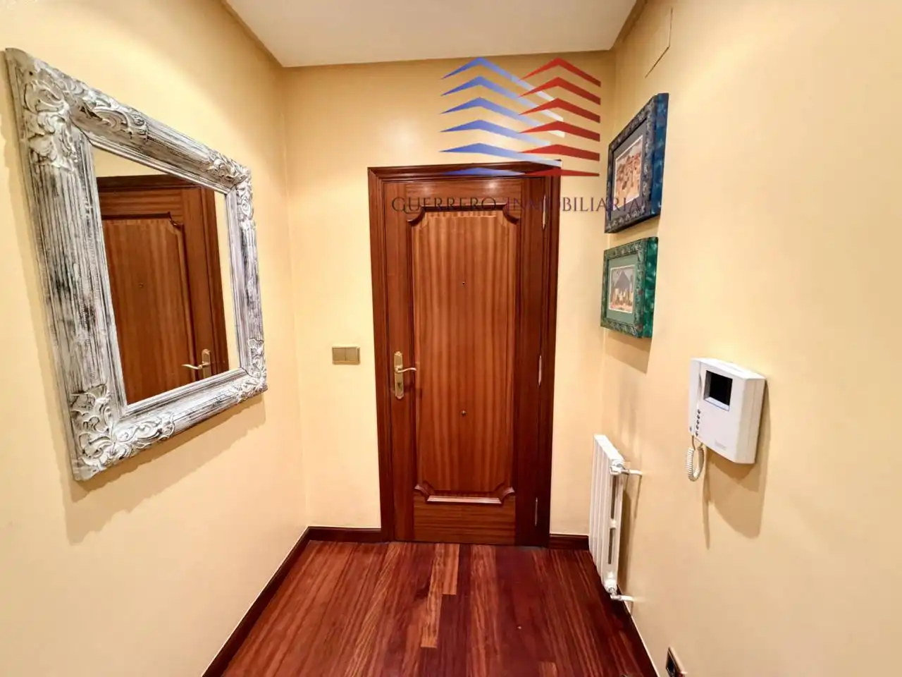 Apartament de lloguer en Ourense Capital  amb Calefacció, Parquet i Terrassa