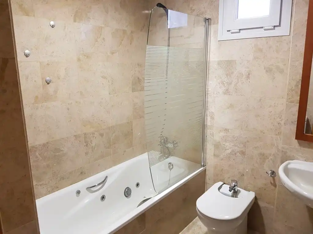 Baño de Apartamento en venta en Sierra Nevada