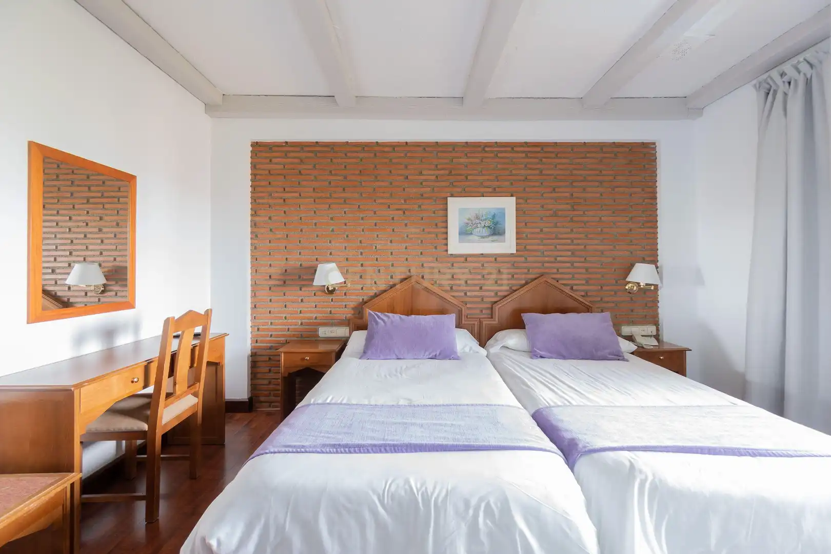 Schlafzimmer von Gebäude zum Verkauf in Sierra Nevada mit Gemeinschaftspool