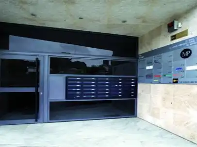 Office space with lift to rent in Carrer Itàlia 1