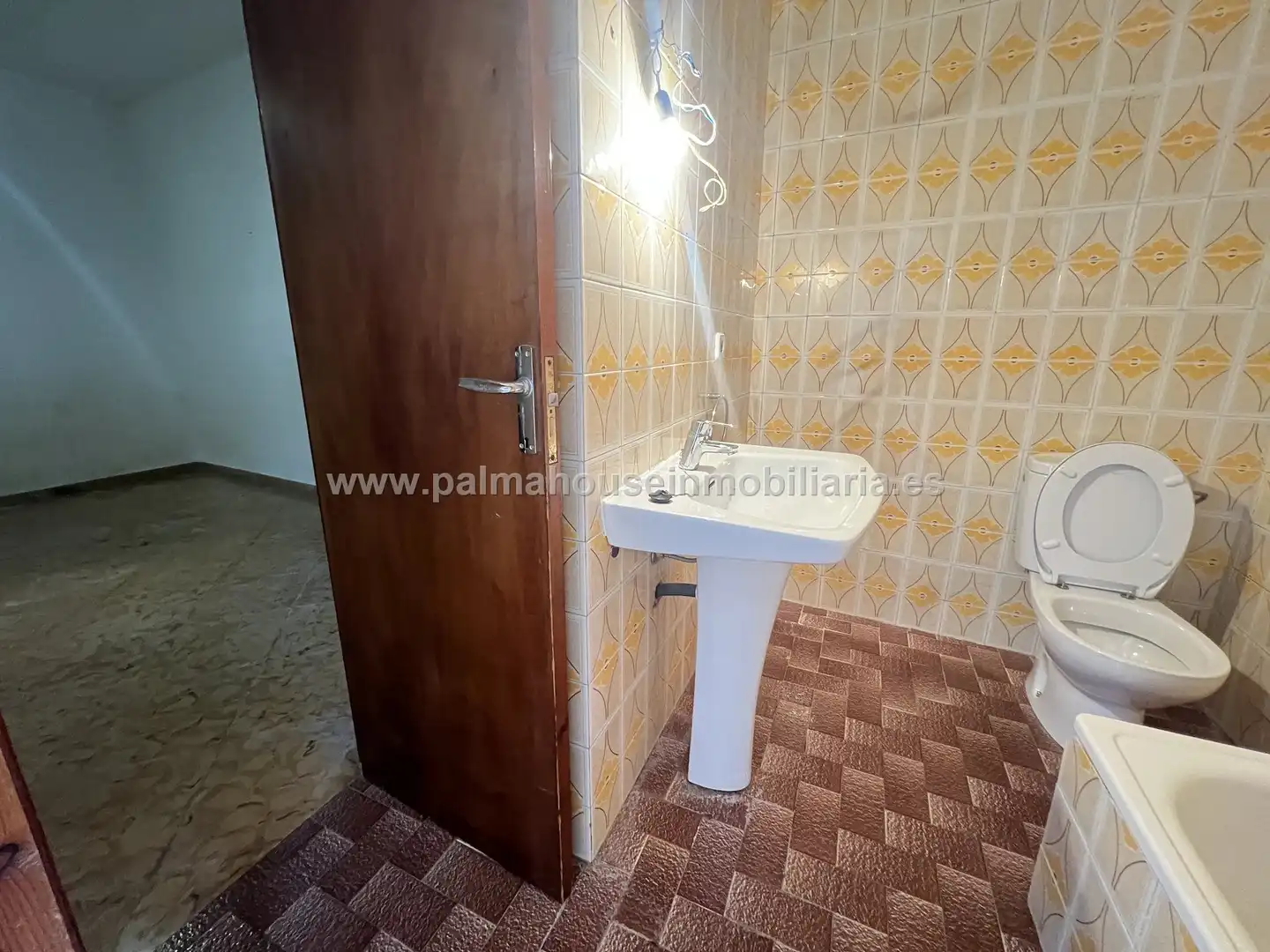 Bathroom of Country homes for sale in Llubí  with Terrace and Storage room