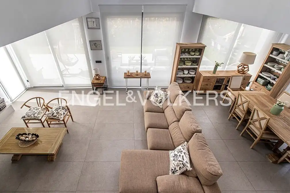 Sala d'estar de Casa o xalet en venda en Siero amb Calefacció, Jardí privat i Piscina