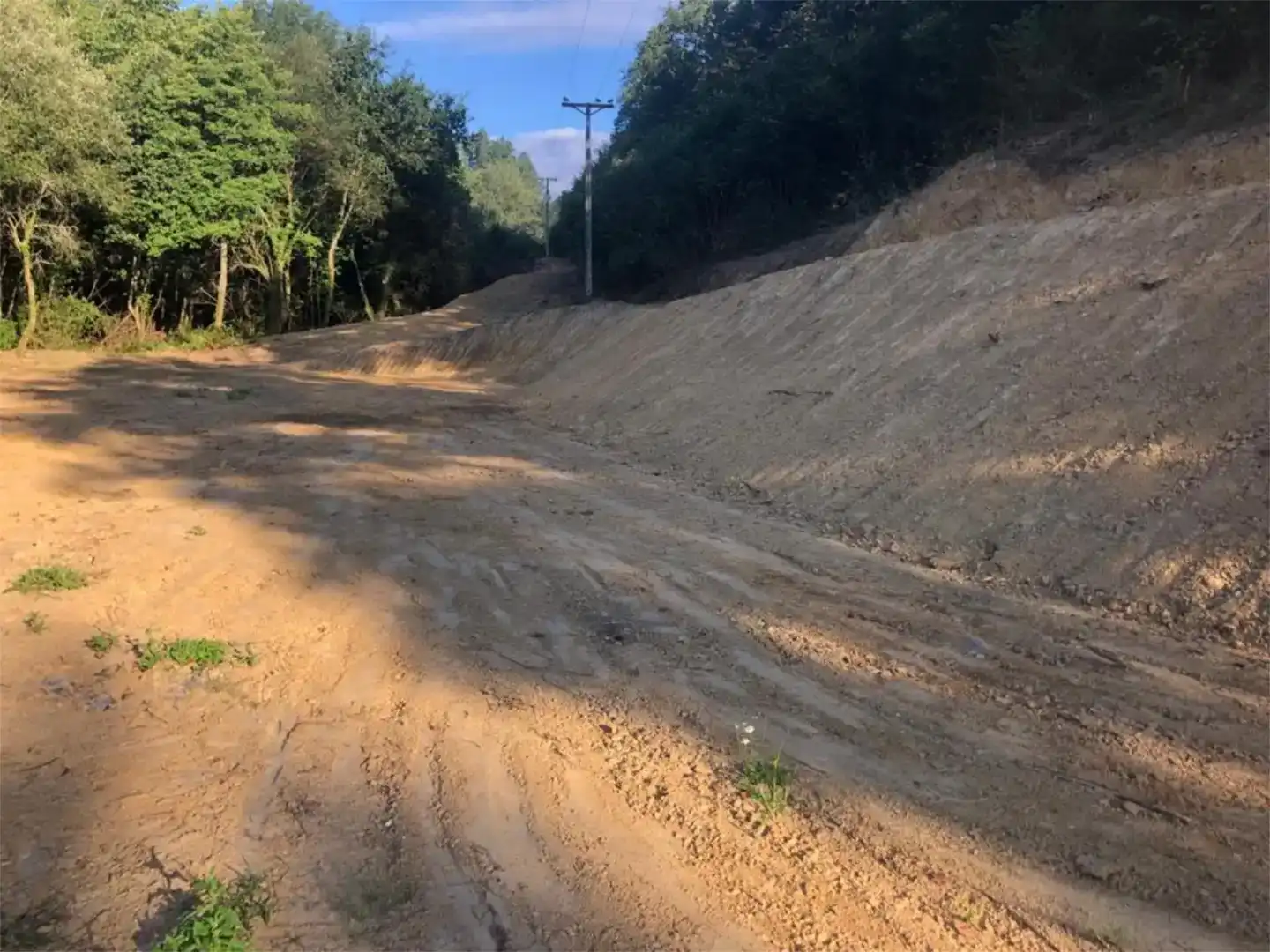 Vista exterior de Terreno en venta en Sopuerta