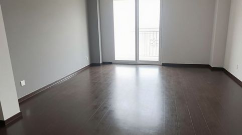 Foto 2 de Piso en venta en Vicente Andrés Estelles, San Ramón - Monte de Piedad, Xirivella
