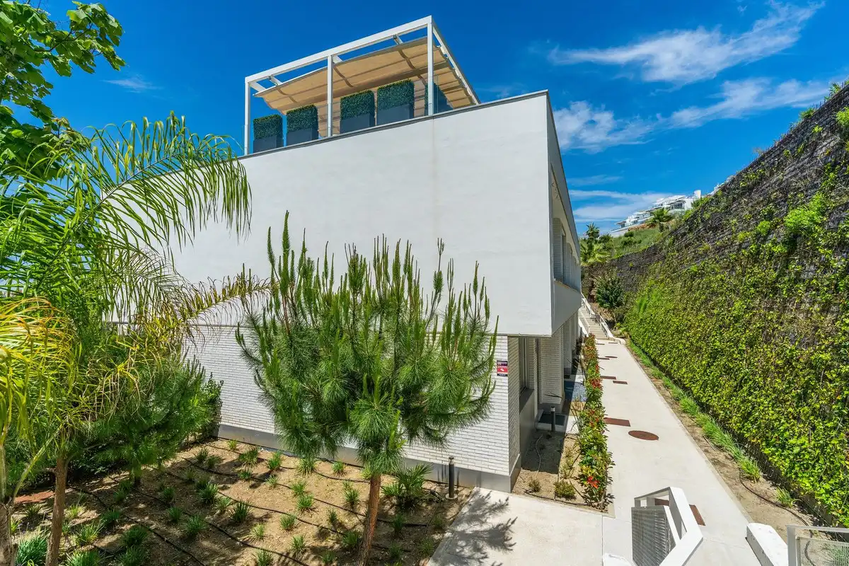 Exterior view of Commercial properties for sale in Estepona