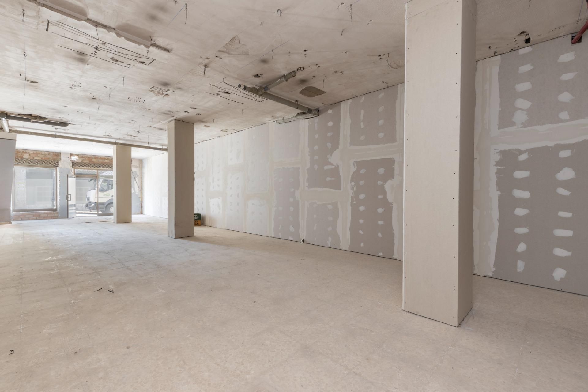 Premises for sale in Huétor Vega