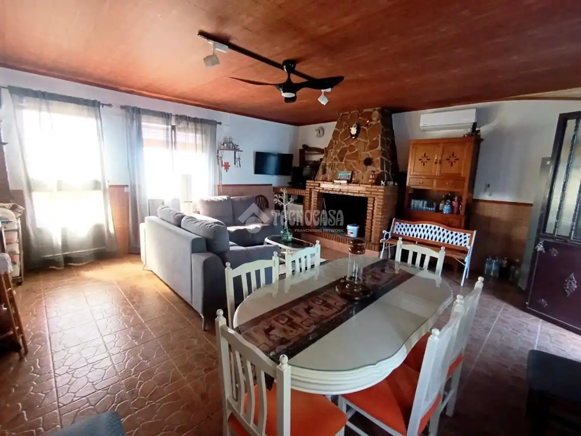 Sala de estar de Finca rústica en venta en Vilches