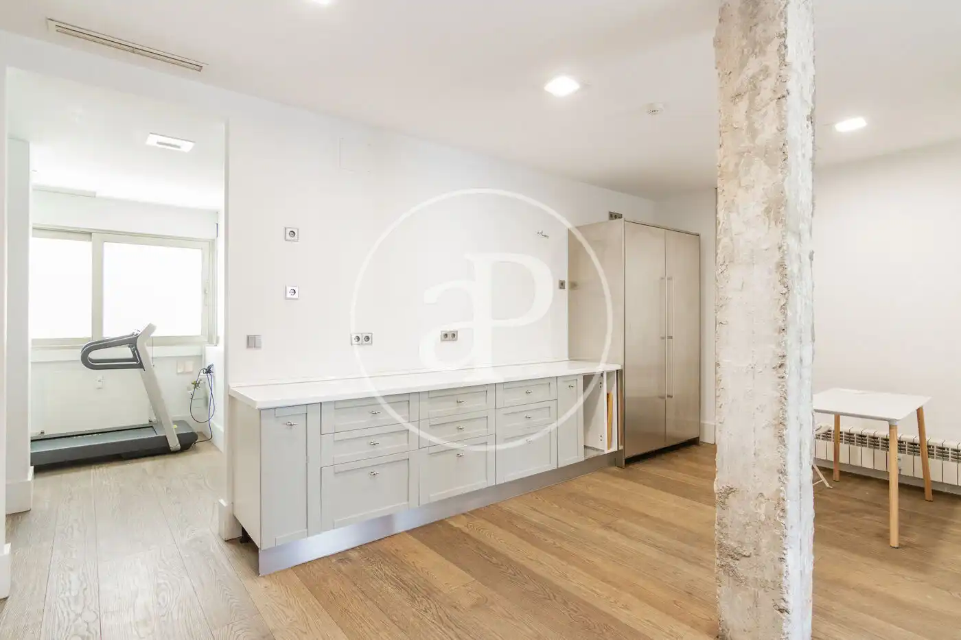 Cocina de Ático en venta en Madrid con Aire acondicionado, Calefacción y Jardín privado