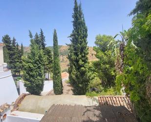 Jardí de Casa adosada en venda en Macharaviaya amb Balcó
