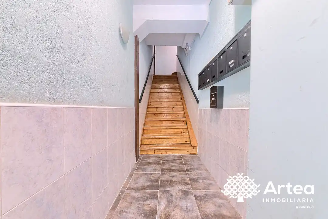 Piso en venta en Bilbao  con Balcón y Alarma
