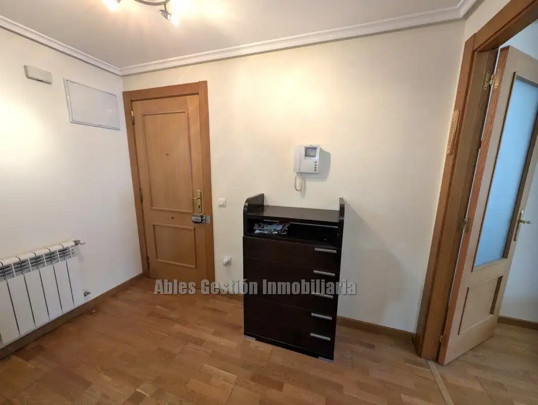 Habitación de Piso de alquiler en Siero con Calefacción, Parquet y Trastero