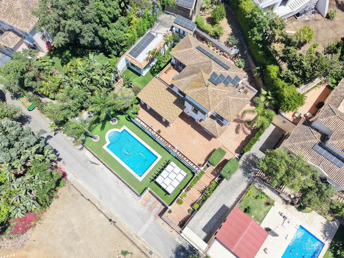 Exterior view of Houses for sale in Marbella  with Air Conditioner, Heating and Private garden