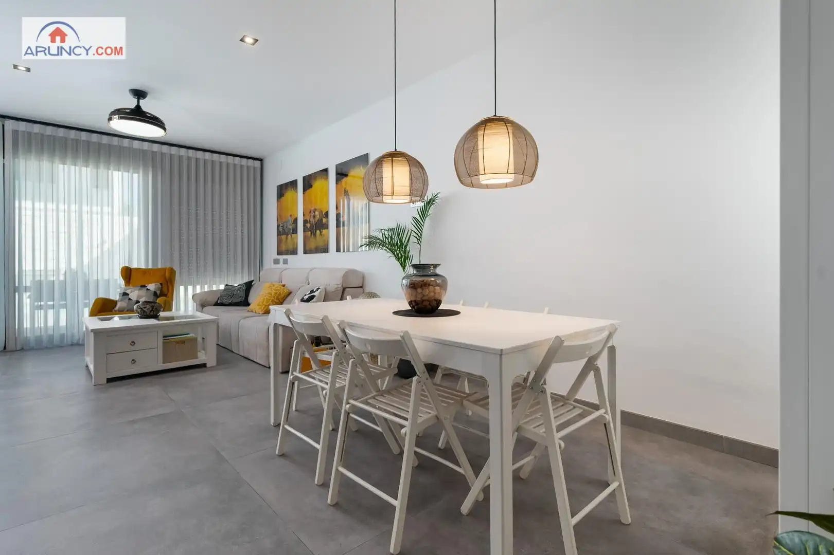 Comedor de Casa adosada en venta en Dos Hermanas con Aire acondicionado, Jardín privado y Terraza