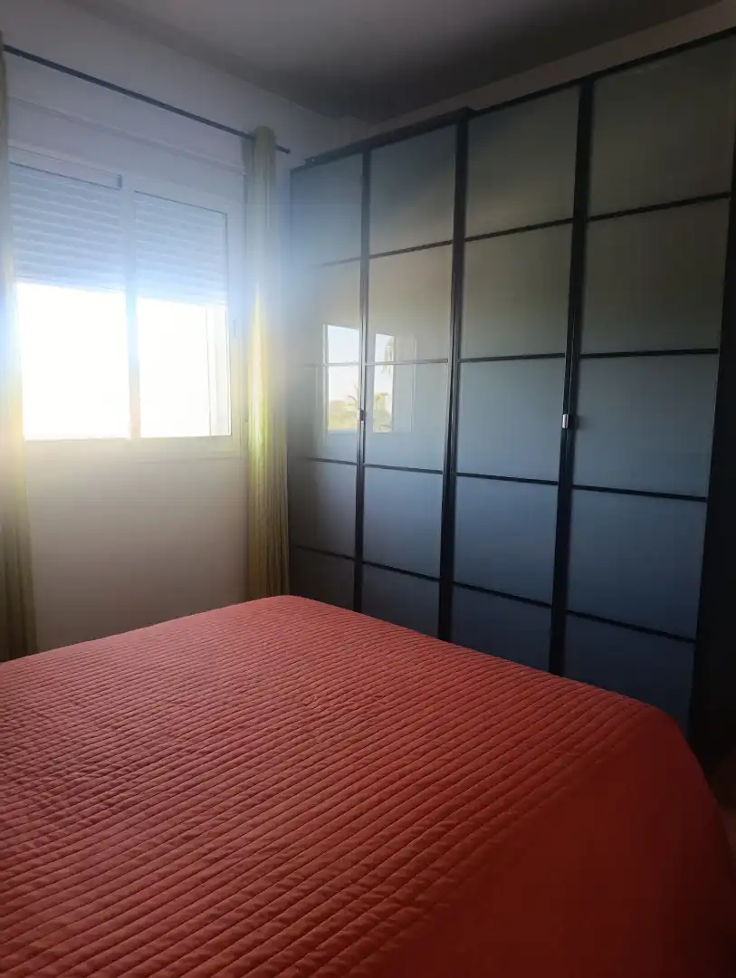 Habitación de Piso de alquiler en Dos Hermanas con Aire acondicionado, Terraza y Amueblado